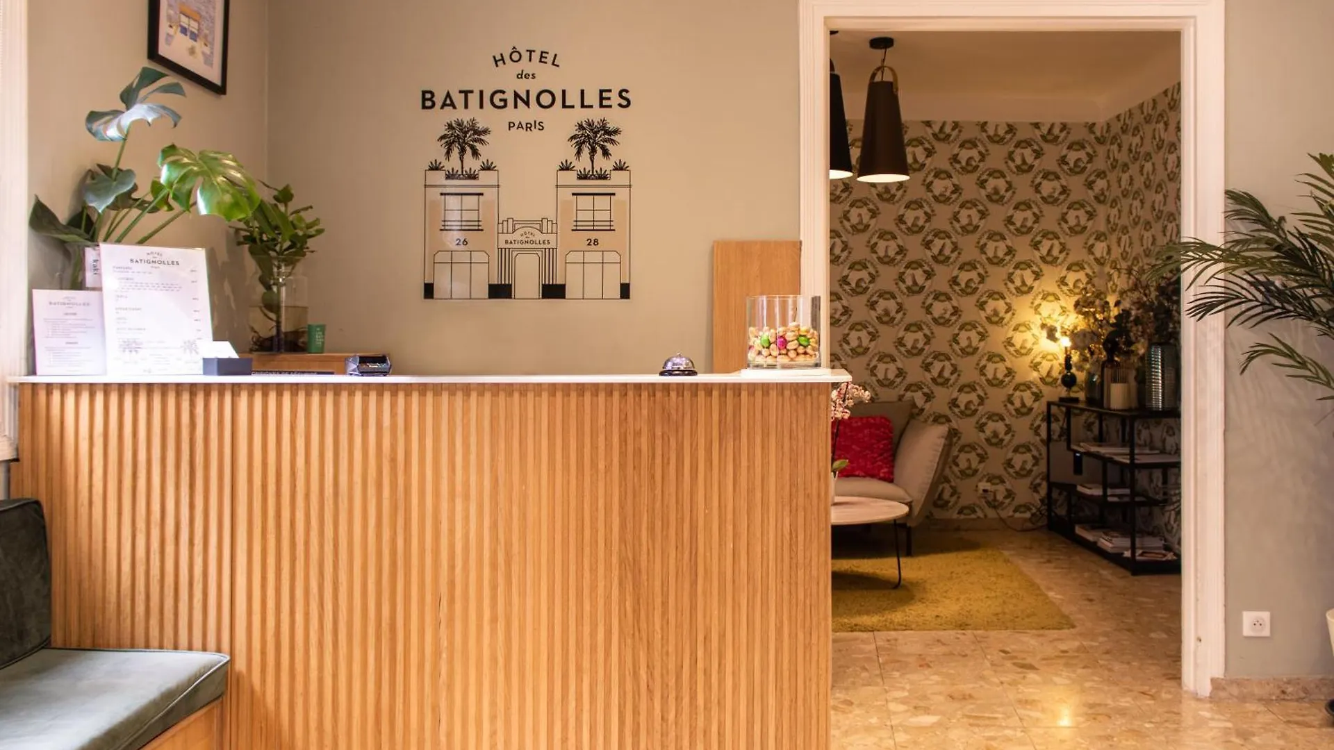 Hotel Des Batignolles Paris 3*,