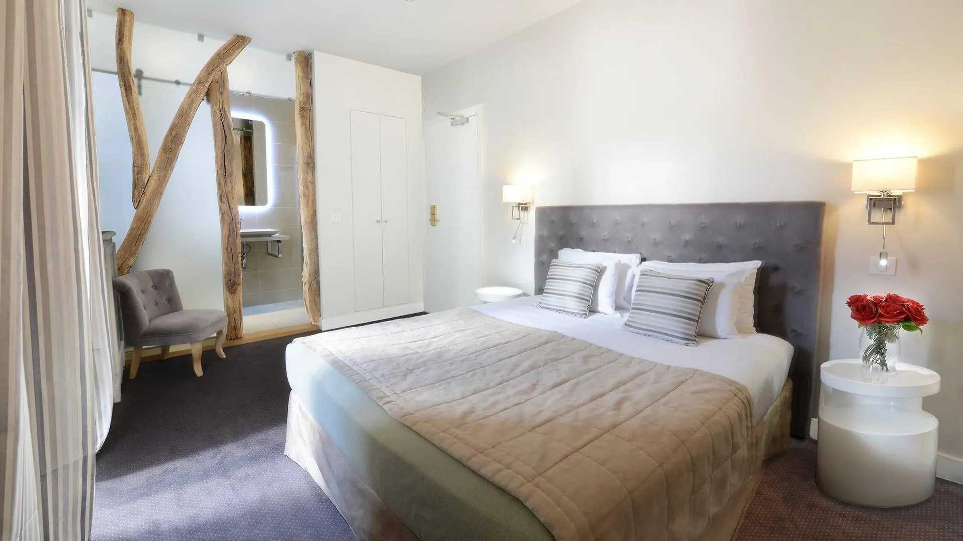Hotel Des Batignolles Paris